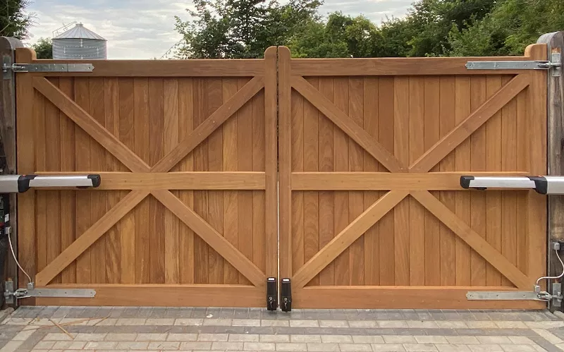 Automatic electric gate installation, maintenance, repair