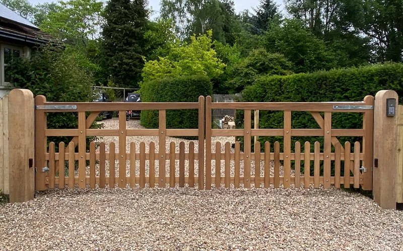 Electronic automatic gate design, installation and maintenance, Gatehouse Security, Haywards Heath, West Sussex