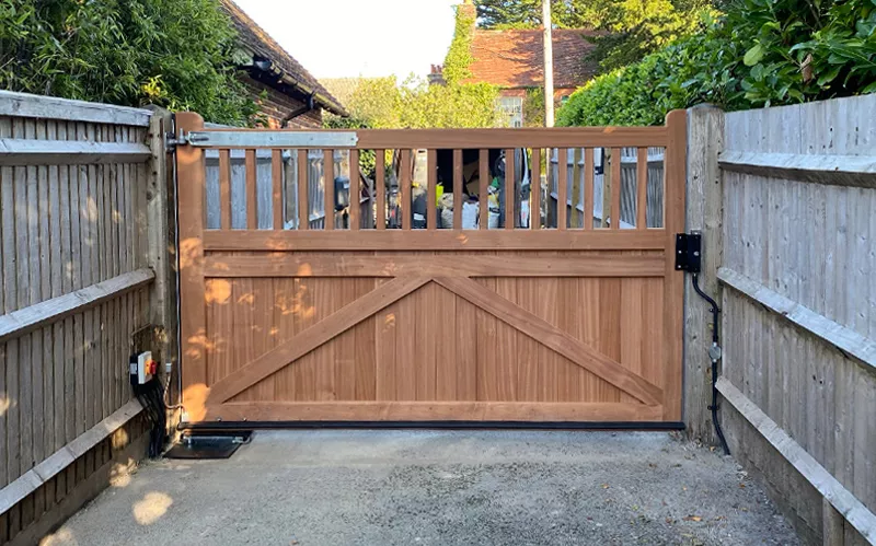 Swing gates underground motor Gatehouse Security, Haywards Heath, West Sussex