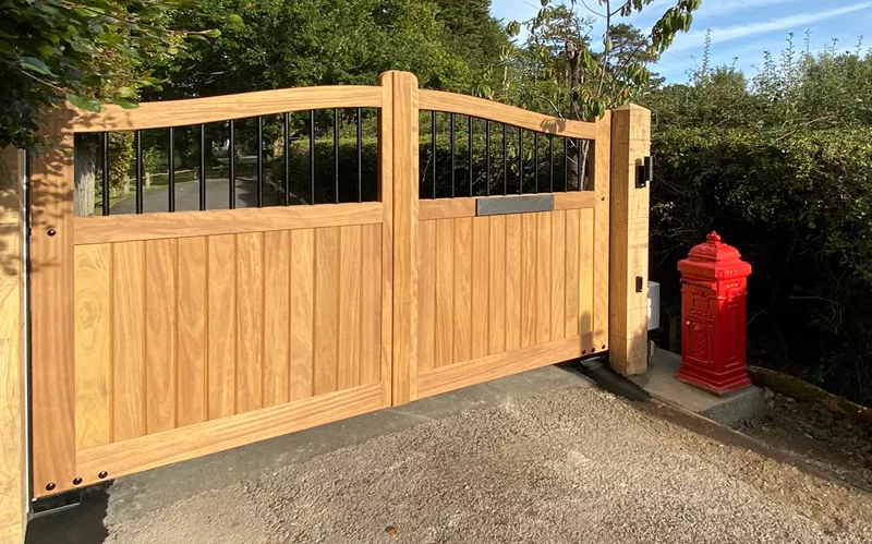 Swing gates underground motor Gatehouse Security, Haywards Heath, West Sussex
